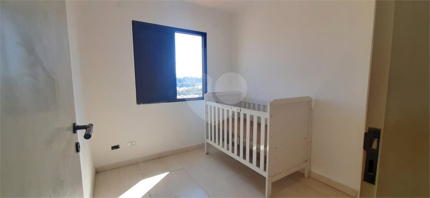 Apartamento à venda com 2 quartos em Vila Romero, São Paulo, SP