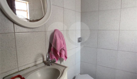Sobrado à venda com 3 quartos em Santana, São Paulo, SP