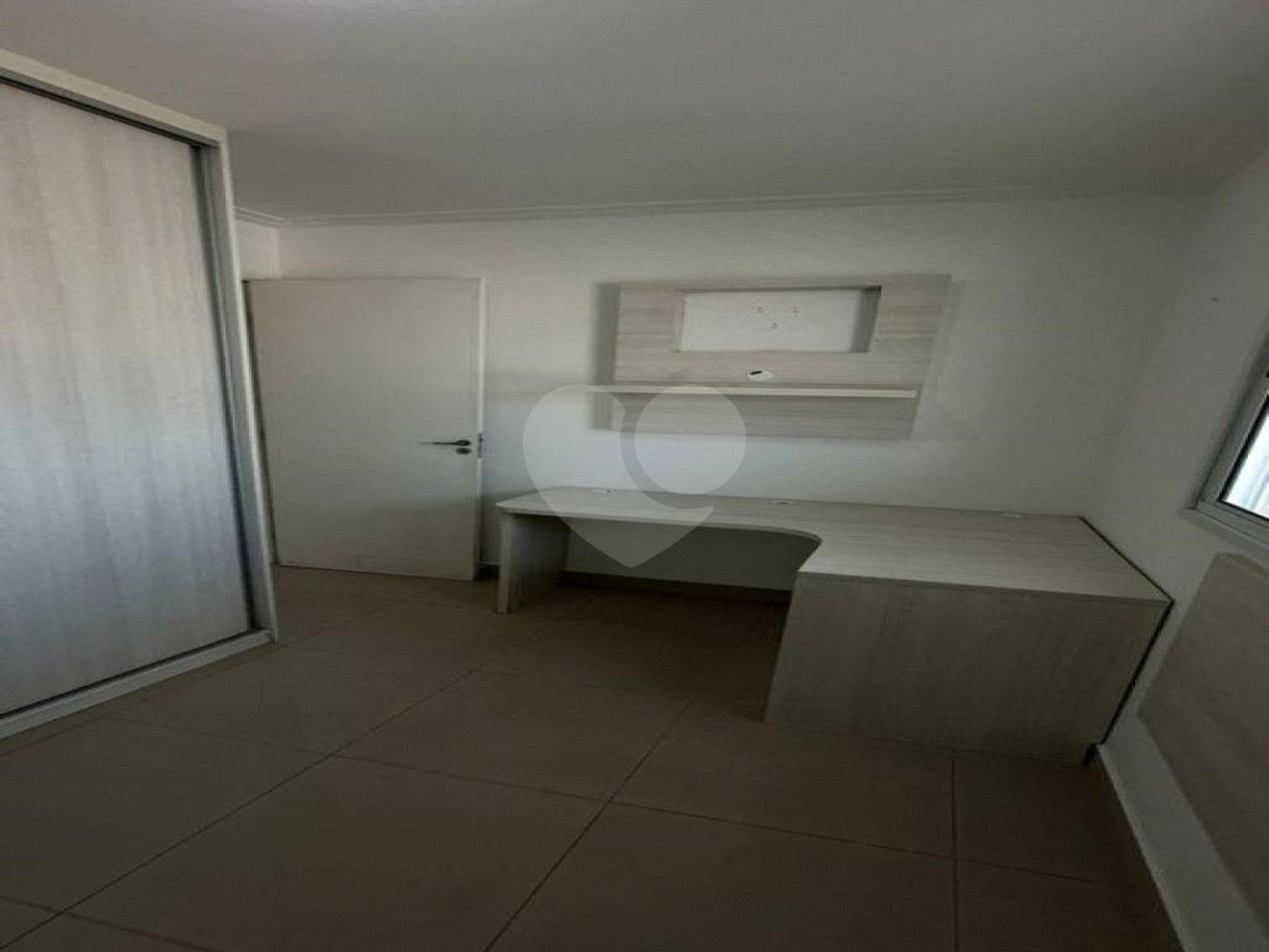 Apartamento à venda com 3 quartos, sendo 1 suíte, em Parque Maria Luiza, São Paulo, SP