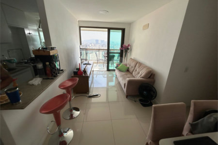 Apartamento à venda com 2 quartos, sendo 1 suíte, em Rio Comprido, Rio de Janeiro, RJ