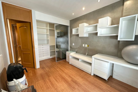 Cobertura à venda com 4 quartos, sendo 2 suítes,  em Tijuca, Rio de Janeiro, RJ