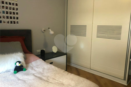 Apartamento à venda com 3 quartos, sendo 2 suítes, em Real Parque, São Paulo, SP