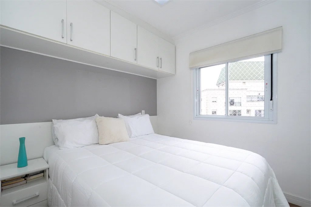 Apartamento à venda com 3 quartos, sendo 1 suíte, em Jardim Parque Morumbi, São Paulo, SP