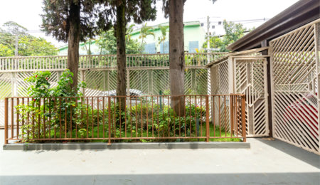 Sobrado à venda com 3 quartos, sendo 1 suíte,  em Jardim Prudência, São Paulo, SP