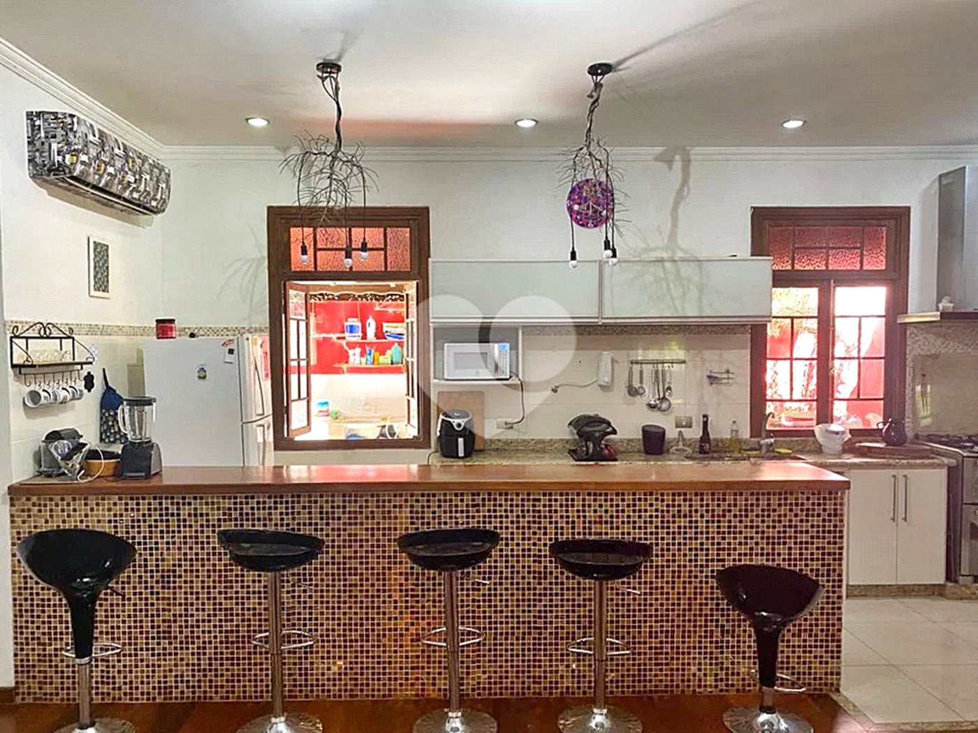 Casa à venda com 4 suítes no condomínio Sausalito, Mairiporã - SP
