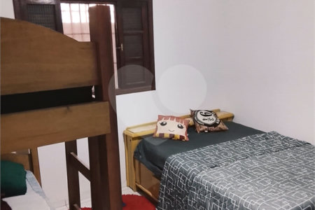 Casa à venda ou para alugar com 3 quartos, sendo 1 suíte, em Florida Mirim, Mongaguá, SP