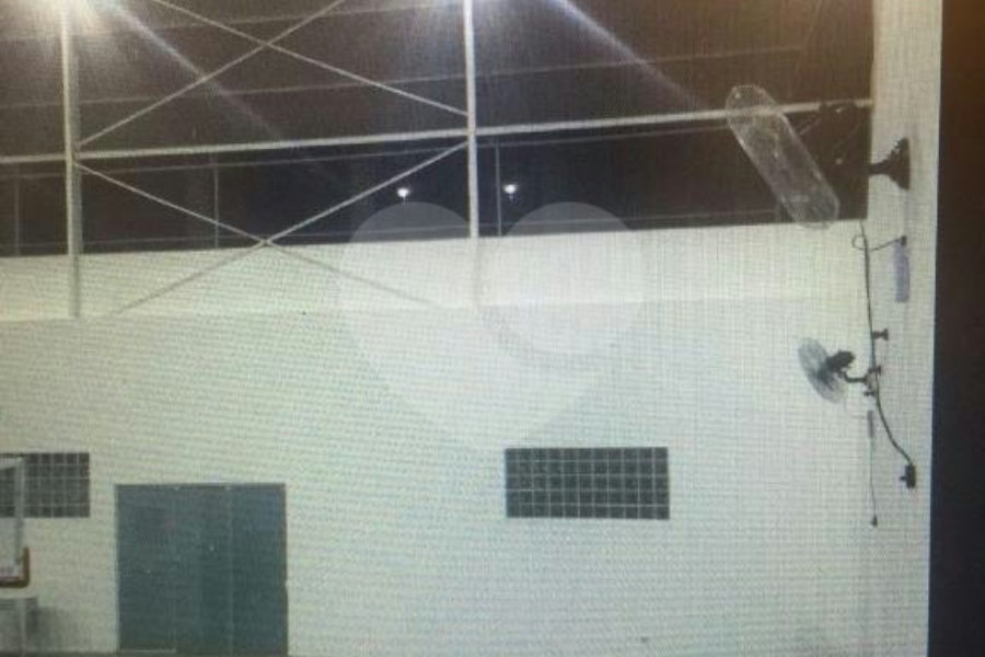 Sobrado à venda com 4 quartos, sendo 2 suítes, em Jaraguá, São Paulo, SP