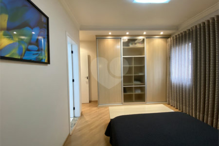 Apartamento à venda com 3 suítes em Rudge Ramos, São Bernardo do Campo, SP