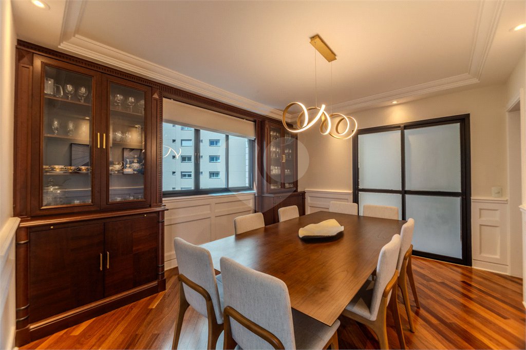 Apartamento à venda com 4 suítes em Paraíso do Morumbi, São Paulo, SP