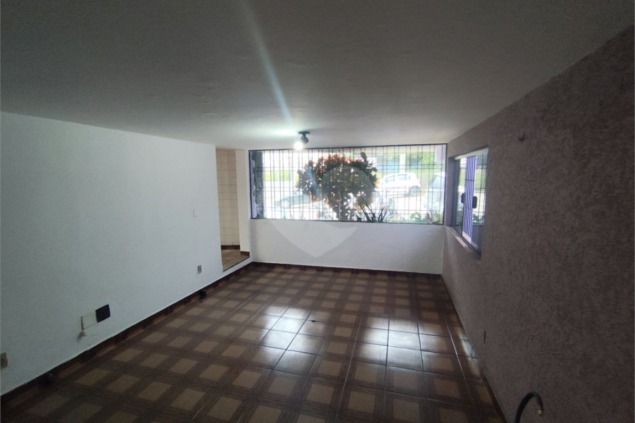 Sobrado para alugar com 4 quartos em Santana, São Paulo, SP