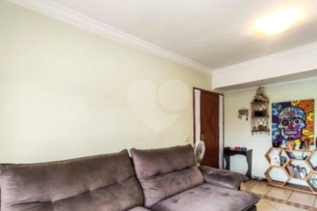 Casa à venda com 3 quartos, sendo 1 suíte,  em Vila Morse, São Paulo, SP