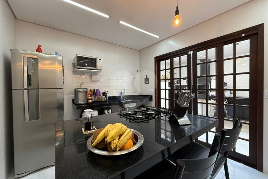 Casa à venda com 2 quartos, sendo 1 suíte, em Vila Ester (zona Norte), São Paulo, SP