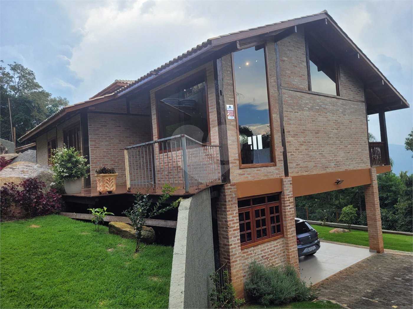 Casa à venda com 2 quartos, sendo 1 suíte, em Serra da Cantareira, Mairiporã, SP