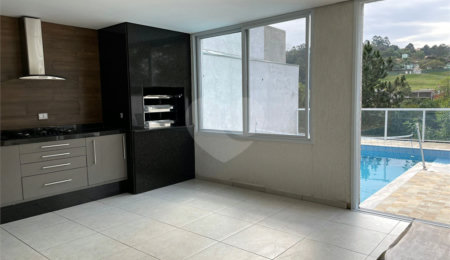 Casa à venda com 4 suítes em Suru, Santana de Parnaíba, SP