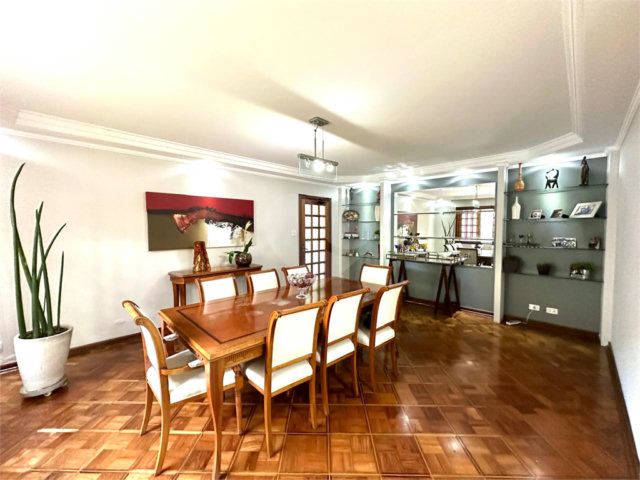 Sobrado à venda com 4 quartos, sendo 2 suítes,  em Mandaqui, São Paulo, SP