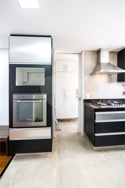 Apartamento à venda com 3 quartos, sendo 1 suíte, em Paraíso, São Paulo, SP