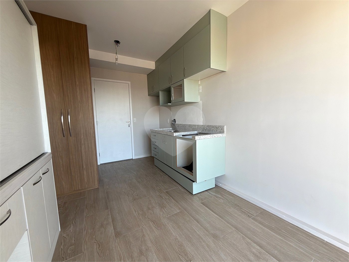 Apartamento à venda com 1 suíte em Parque Vitória, São Paulo, SP