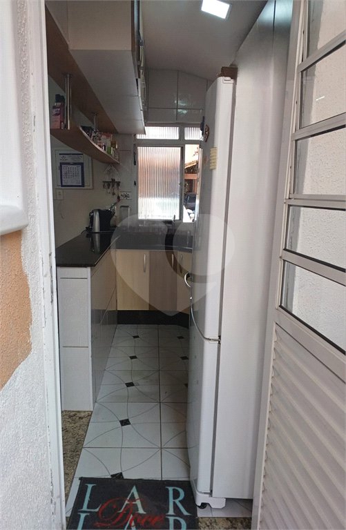 Casa à venda com 3 quartos, sendo 1 suíte,  no condomínio Altos de Poa, Poá - SP