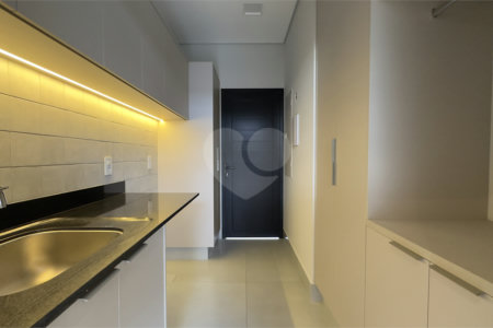 Casa à venda com 3 suítes no condomínio Jardim Residencial Dona Maria Candida, Indaiatuba - SP