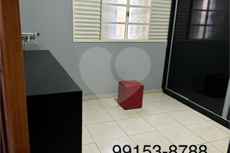 Casa Térrea à venda com 3 quartos, sendo 1 suíte, em Jardim Ouro Branco, Ribeirão Preto, SP