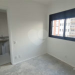 Apartamento à venda com 3 suítes em Moema, São Paulo, SP
