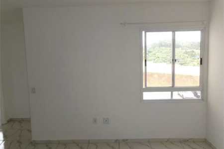 Apartamento no Condomínio Arco-Íris 2 Quartos