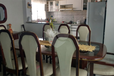 Casa à venda com 4 quartos, sendo 2 suítes,  em Conjunto Habitacional Brás Cubas, Mogi das Cruzes, SP