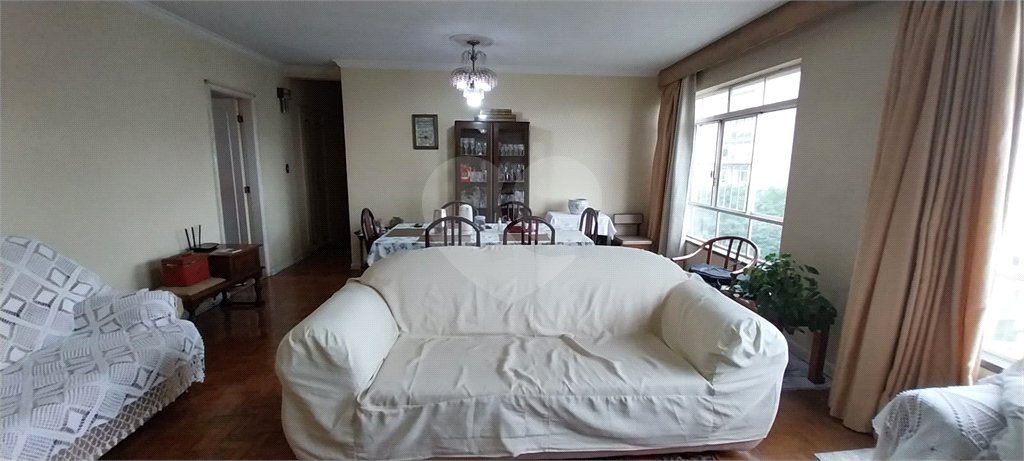 Apartamento à venda com 3 quartos, sendo 1 suíte, em Bela Vista, São Paulo, SP