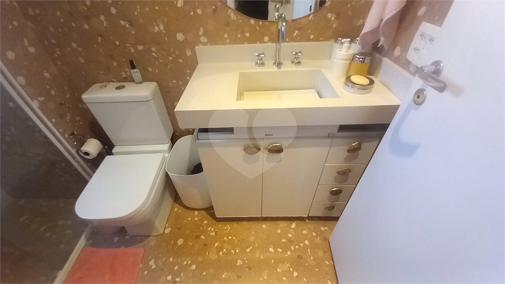 Apartamento à venda com 4 quartos, sendo 3 suítes,  em Santana, São Paulo, SP
