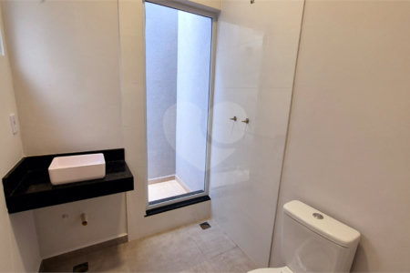 Casa à venda com 3 quartos, sendo 1 suíte,  no condomínio Horto Florestal Villagio, Sorocaba - SP