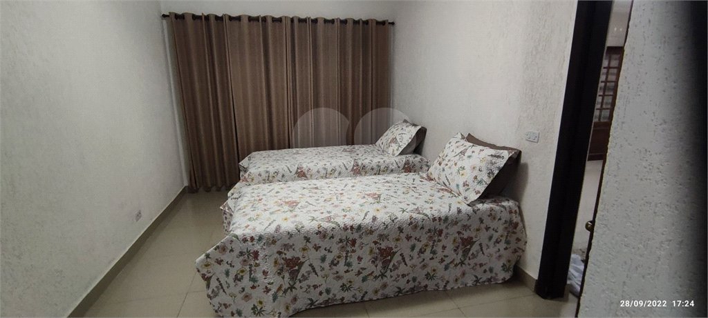 Casa à venda com 3 quartos, sendo 2 suítes, em Conjunto Habitacional Brás Cubas, Mogi das Cruzes, SP