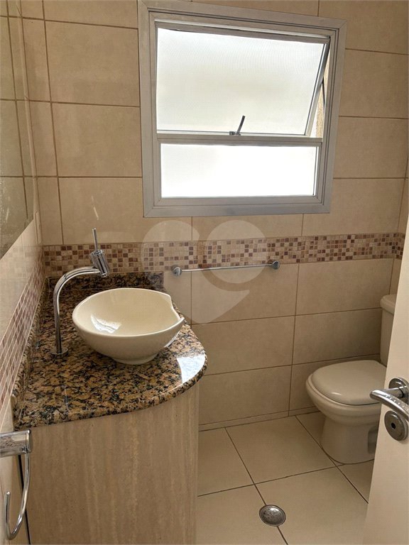 Sobrado à venda com 3 quartos em Água Fria, São Paulo, SP