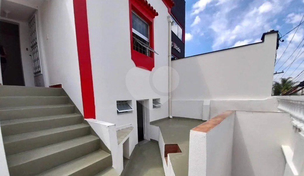Casa à venda com 2 suítes em Parada Inglesa, São Paulo, SP