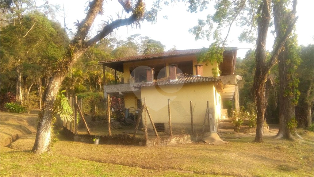Chácara à venda com 4 quartos no Centro, Mogi das Cruzes, SP