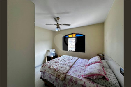 Casa à venda com 3 quartos em Jardim Monte Azul, São Paulo, SP