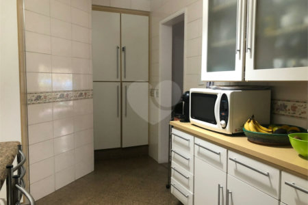 Apartamento à venda com 3 quartos, sendo 2 suítes, em Real Parque, São Paulo, SP