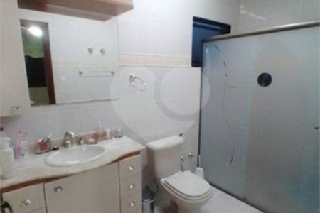 Sobrado à venda com 4 quartos, sendo 2 suítes, em Ipiranga, São Paulo, SP