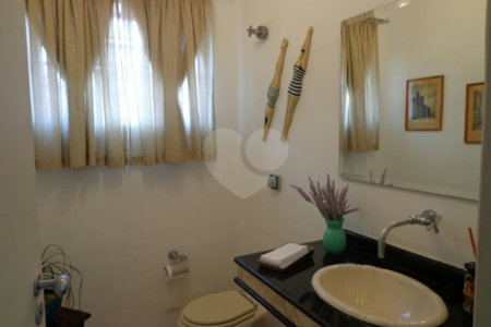 Sobrado à venda com 4 quartos, sendo 2 suítes, em Jardim São Bento, São Paulo, SP