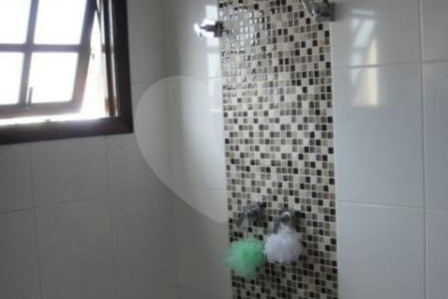 Sobrado à venda com 3 quartos, sendo 2 suítes, em Vila Mazzei, São Paulo, SP