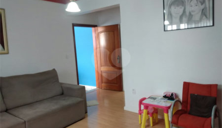Casa à venda com 3 quartos, sendo 1 suíte, em Vila Vendramini, Itapetininga, SP