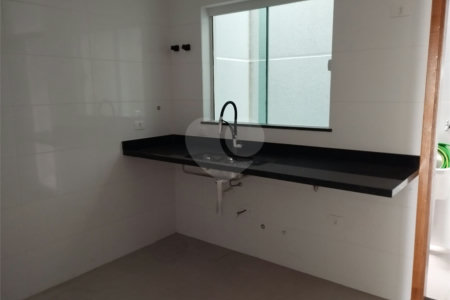 Sobrado à venda com 3 quartos, sendo 1 suíte, em Vila Mazzei, São Paulo, SP