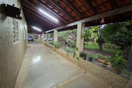 Chácara à venda com 3 quartos, sendo 1 suíte,  em Ribeirãozinho, Alambari, SP