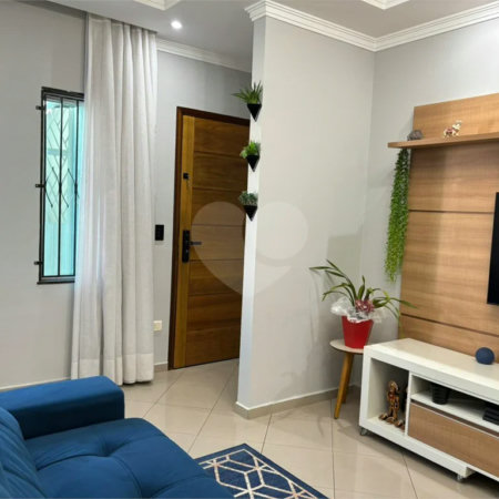 Casa à venda com 3 quartos, sendo 1 suíte, no condomínio Mira Estrela, São Paulo - SP