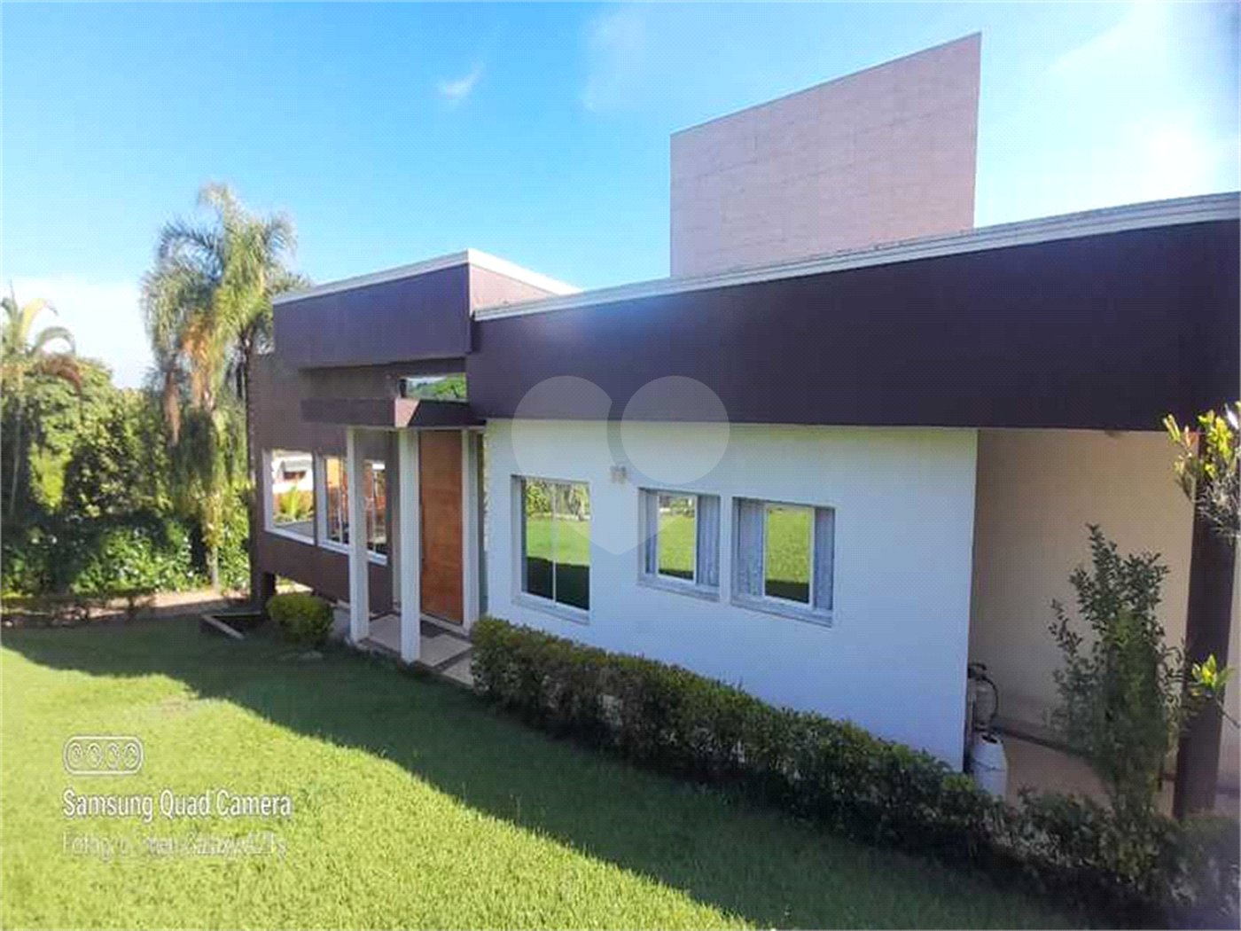 Casa à venda com 4 suítes no condomínio Residencial Vale das Laranjeiras, Indaiatuba - SP