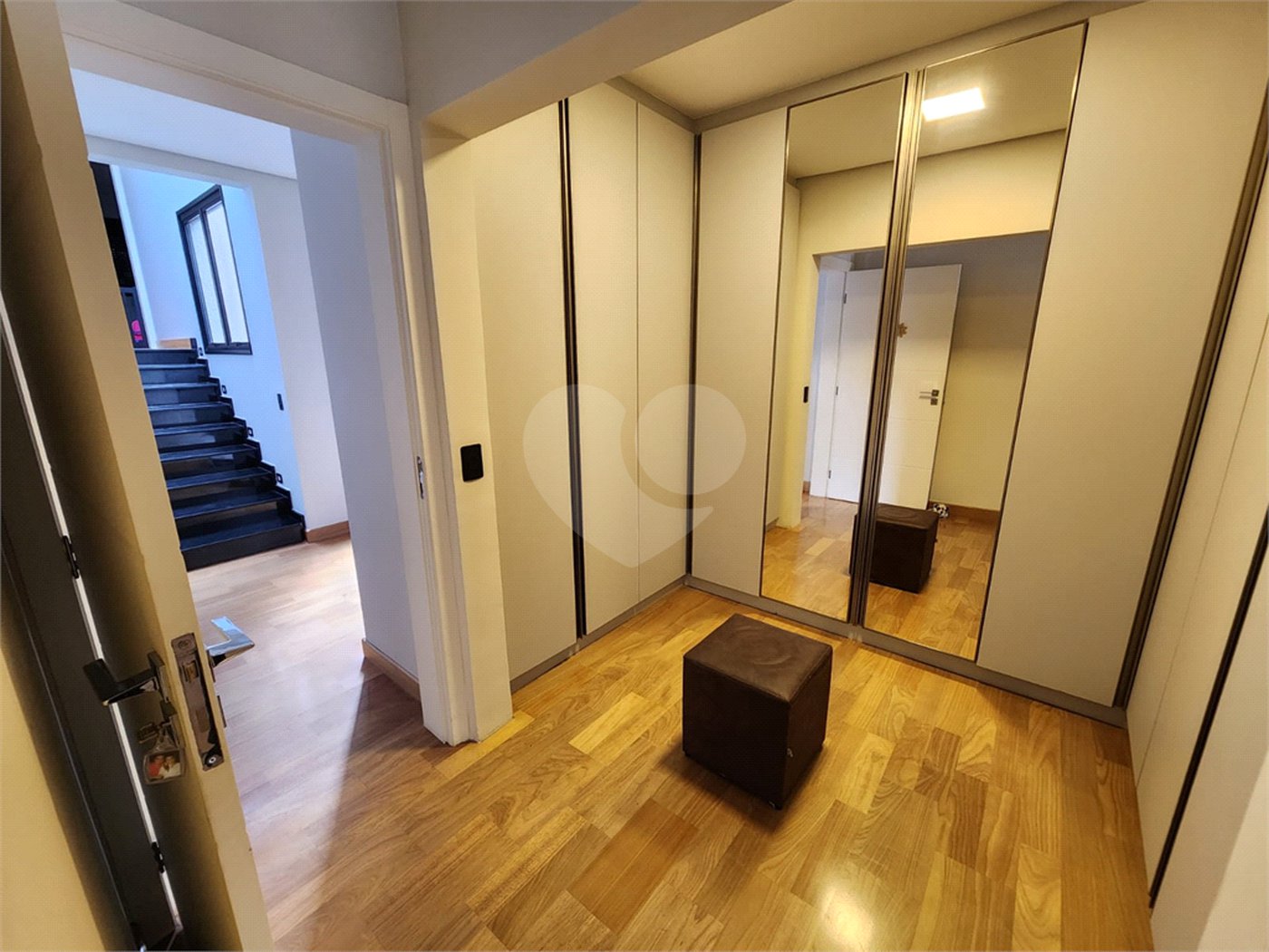 Casa à venda com 4 suítes em Jardim Prudência, São Paulo, SP