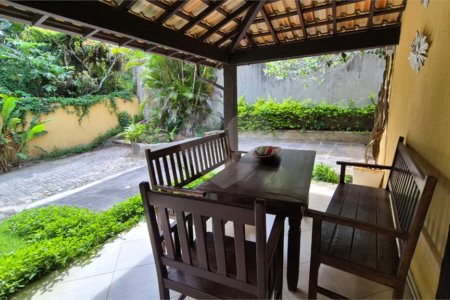 Casa à venda com 5 quartos, sendo 4 suítes,  em Geribá, Armação dos Búzios, RJ