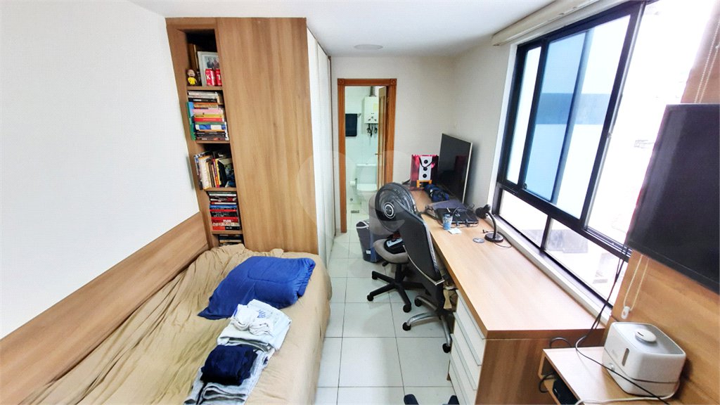 Cobertura à venda com 4 quartos, sendo 2 suítes,  em Tijuca, Rio de Janeiro, RJ