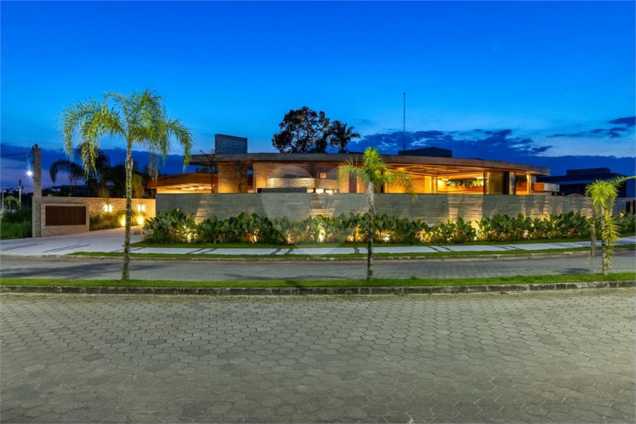 Casa à venda com 6 suítes em Riviera de São Lourenço, Bertioga, SP