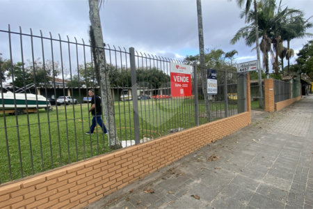 Terreno à venda em Interlagos, São Paulo, SP