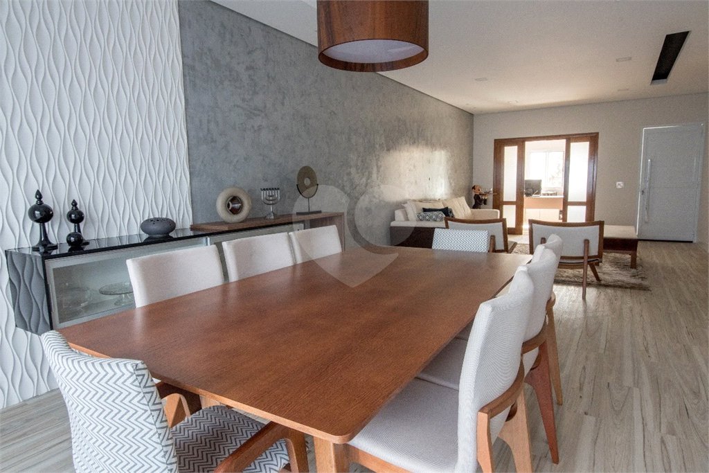 Casa à venda com 4 suítes no condomínio Residencial Villa dos Inglezes, Sorocaba - SP